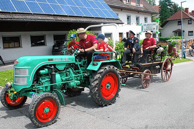Bild 27: Gute Laune beim Bezirksmusikfest in Lausheim