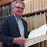 Jürgen Klöcker, Historiker und Konstanzer Stadtarchivar, hat umfangreich zum Leben von Willi Hermann recherchiert. Seine ...