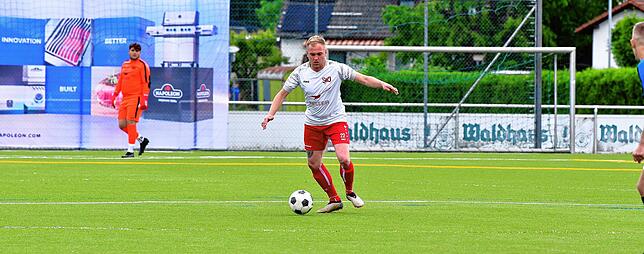 Bild 30: SV Jestetten siegt spät mit 2:1 beim VfB Waldshut – und wir haben Fotos!