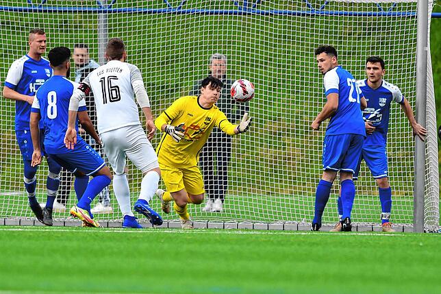 Bild 38: TuS Stetten besiegt Verfolger FC Hauingen mit 2:1 &ndash; und wir haben Bilder!