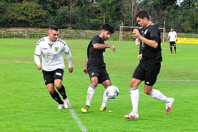 Bild 1: Bittere Niederlage für FSV Rheinfelden beim VfR Bad Bellingen &ndash; und wir haben Bilder!
