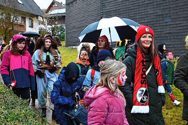 Bild 8: Hier sind die besten Bilder vom Rathaussturm in Tennenbronn und der Schulfasnet