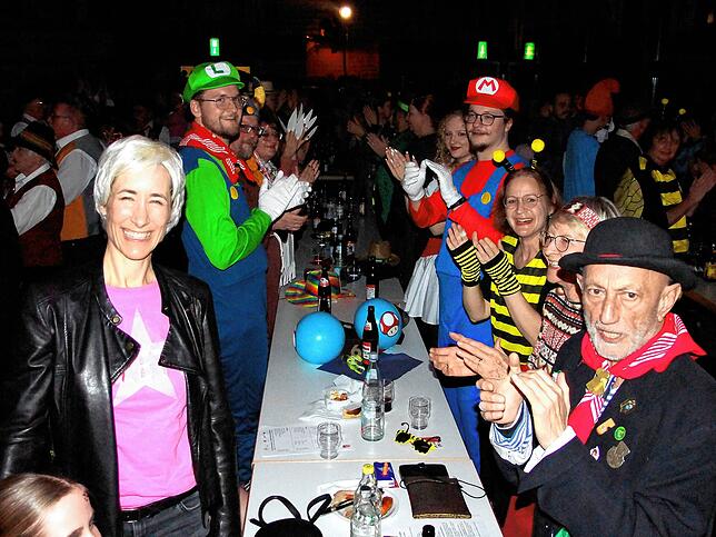 Bild 11: Alle Bilder vom närrischen Abend der Bengelschießer &ndash; Teil 4