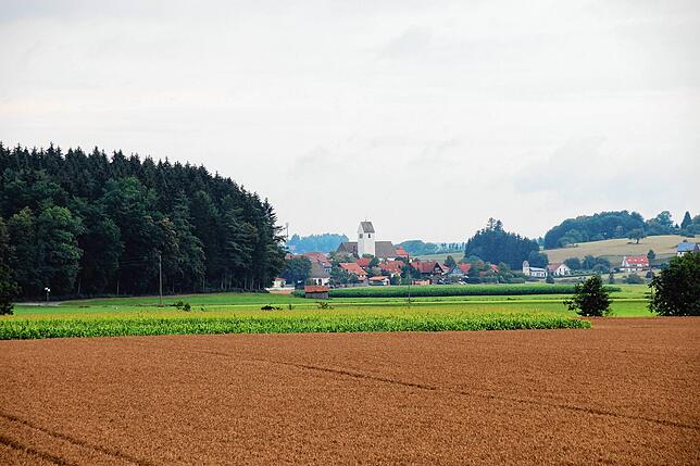 Blick vom Radweg auf Bichtlingen.