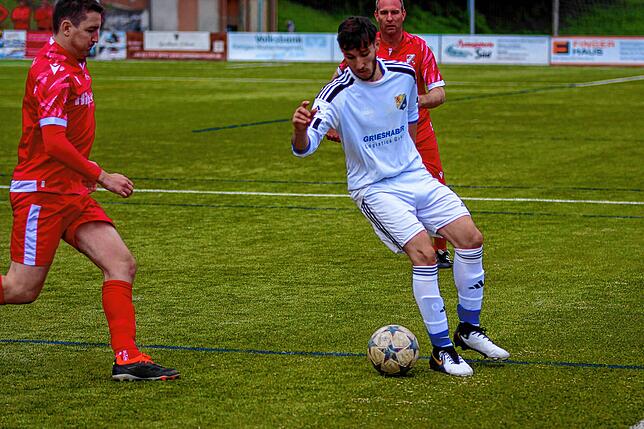 Bild 11: SG Weilheim/Gurtweil siegt 5:1 gegen den SV 08 Laufenburg II – und wir haben Bilder!
