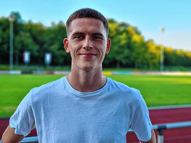 Vielseitig: Neben Fußball macht Simon Hilpert auch Golf und Snowboarden Spaß.