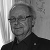 Dr. Gerhard Dieter bei der Verleihung des Bundesverdienstkreuzes im Jahr 2016. Der Gründer des Wehrer Ärztehauses ist im Alter von 82 ...