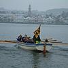 Bei der Küchlinfahrt 2009 machten die Narrenräte bei eisigem Schneetreiben die Erfahrung, dass so eine Ruderpartie durchaus eine ...