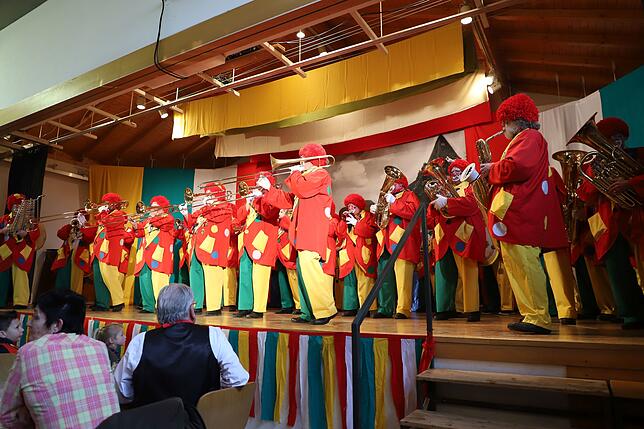 Die Clowngruppe der Schneckenburg war der finale musikalische Höhepunkt.
