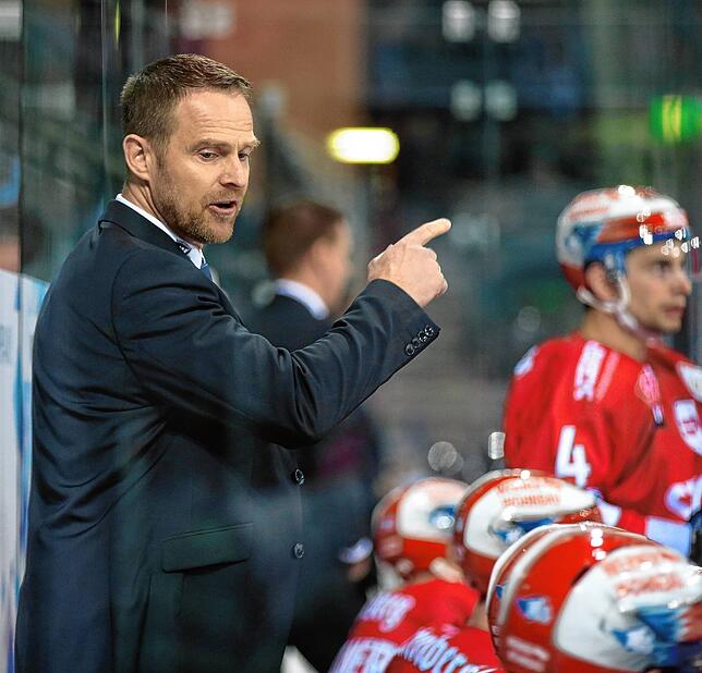 Der scheidende Sportmanager Jürgen Rumrich hatte bei der Kaderzusammenstellung kein glückliches Händchen. Auch der Scouting-Bereich ...