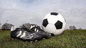 Bild : Transfers im Bezirk Bodensee: Wer wechselt wohin? Alle Entwicklungen im regionalen Fußball!