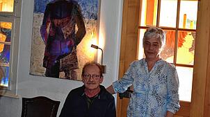 Erika und Manfred Vetter-Rutsch zeigen Kunstwerke aus Keramik und Holz.