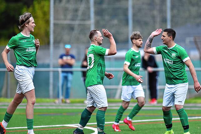 Bild 8: Der FC Tannheim schlägt den FC Bräunlingen mit 3:1 – wir haben die Fotos!