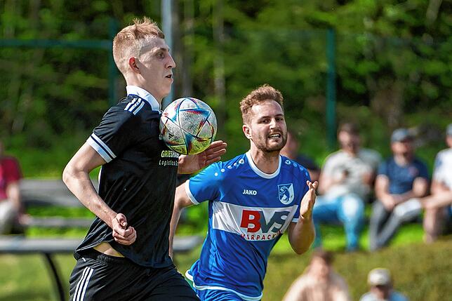 Bild 6: SV 08 Laufenburg gewinnt Hochrhein-Derby gegen FC Erzingen mit 7:1 &ndash; und wir haben Bilder!
