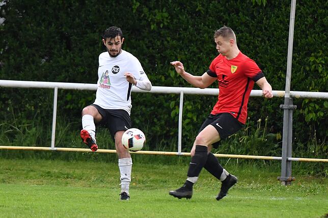 Bild 9: FSV Rheinfelden feiert Pflichtsieg gegen Schlusslicht FC Emmendingen – und wir haben die Bilder