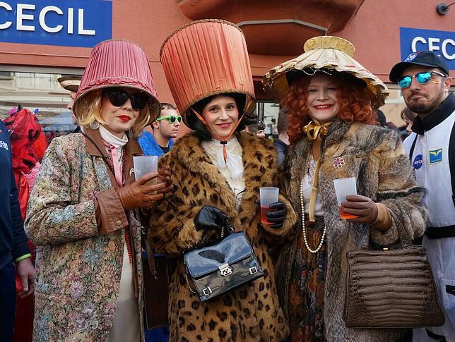 Bild 17: Fasnacht 2023 - LIVE: So läuft die Fasnacht bei uns!