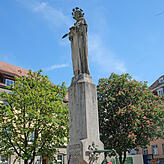 Der Susobrunnen mit dem Mystiker Heinrich Seuse auf der Hofstatt.