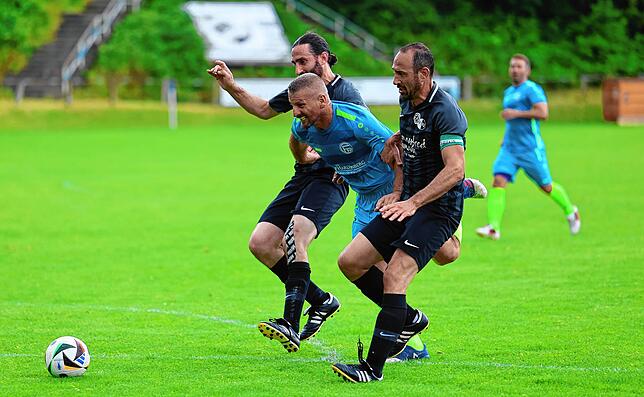 Bild 8: Die Alten Herren des FC Radolfzell holen sich den Titel! Unsere große Bildergalerie!