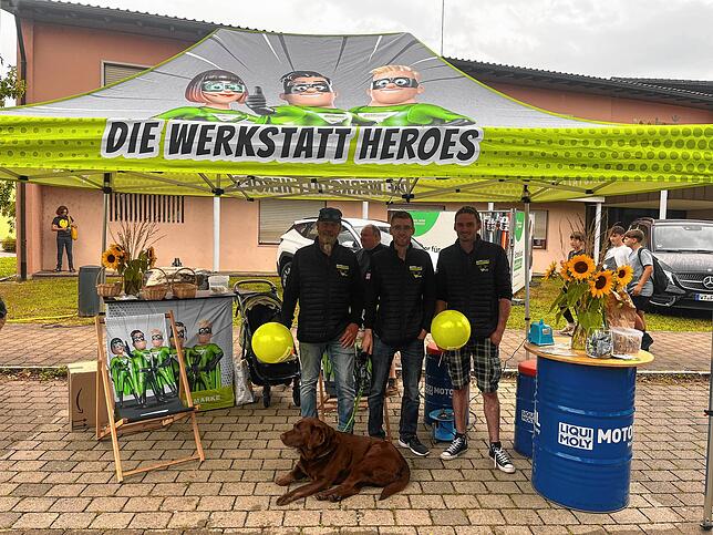 Bild 6: Mit guter Laune gegen das schlechte Wetter beim Familientag in Wutöschingen