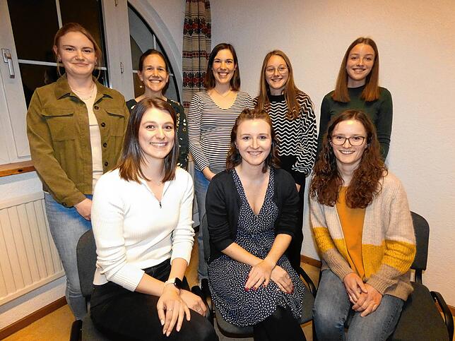 Beim Blasorchester Albbruck sind alle Vorstandsposten durch Frauen besetzt (vorne von links): Jelena Machajewski, Lena Hügle, Theresa ...