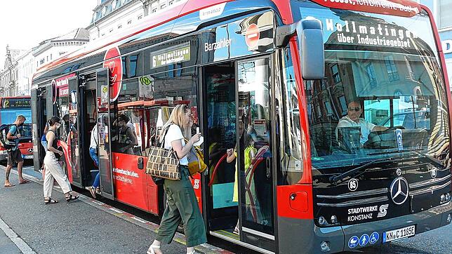 Ein Elektrobus auf der Linie 6.