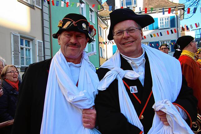 Bild 19: Der Narrenbaum steht! Die schönsten Bilder vom Narrenbaumstellen in Radolfzell