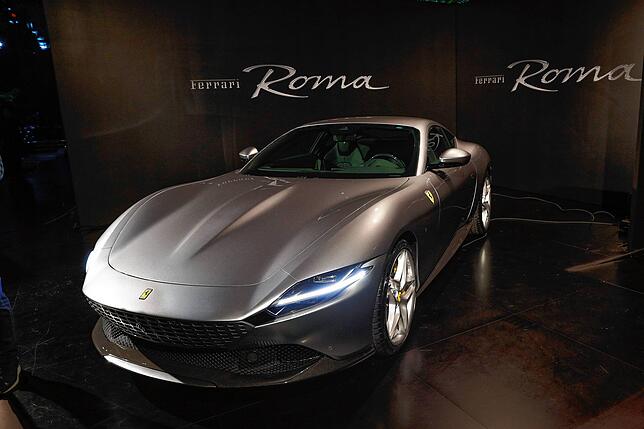 Ein Ferrari Roma Sport Coupé, von Kennern oft als „Alltags-Ferrari“ bezeichnet (Symbolbild).