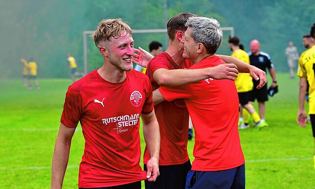Bild 11: FC Hochrhein steigt in die Bezirksliga auf – und wir haben noch mehr Bilder!