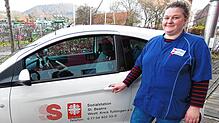 Marina Butschle und weitere Mitarbeiterinnen und Mitarbeiter der Sozialstation werden auch an Weihnachten im Bereich der ambulanten ...