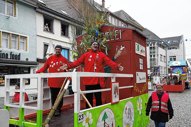 Bild 21: Bilder-Story: So ist die Katzenmusik am Fasnet-Montag in die Stadt einmarschiert