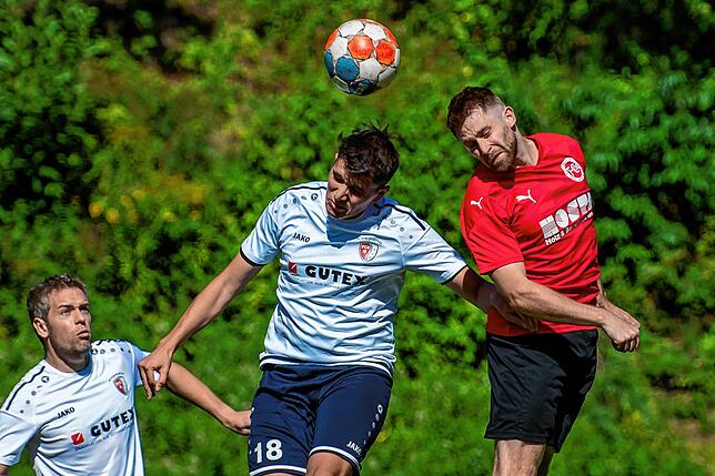 Bild 36: FC Schlüchttal gewinnt beim FC 08 Bad Säckingen mit 4:2 &ndash; und wir haben Bilder!