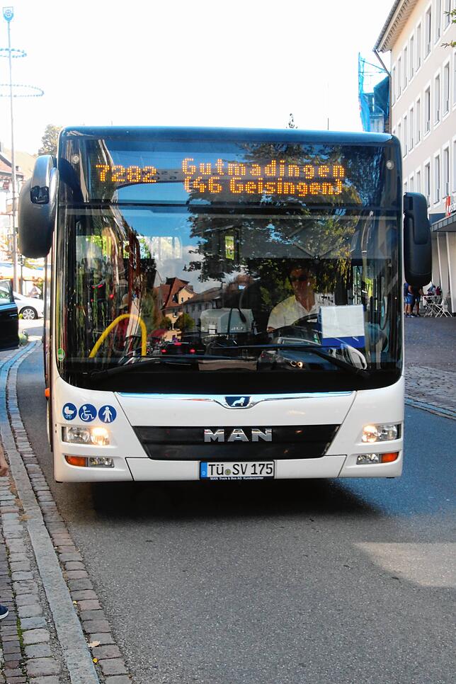 Die Linie 7282 bringt die Passagiere von Donaueschingen nach Geisingen.