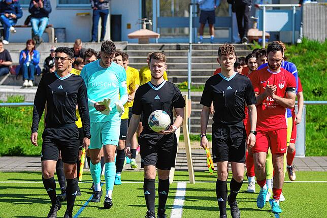 Bild 2: FC Tiengen 08 spielt 3:3 nach 0:3 gegen den SC Wyhl – und wir haben Fotos!