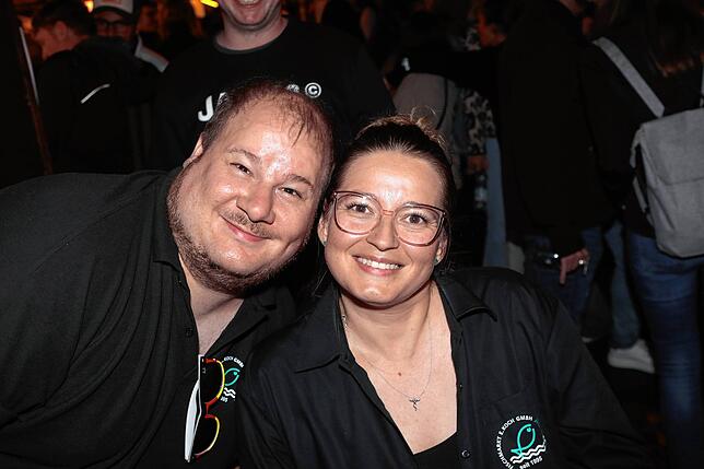 Bild 8: Endlich Wochenende! Das feiern die Besucher beim Konstanzer Weinfest 2025