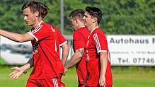 Bild : SV Eggingen und TuS Stetten II trennen sich 2:2 im ersten Abstiegsspiel – und wir haben Fotos!
