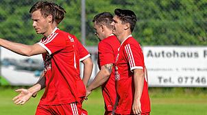 Bild : SV Eggingen und TuS Stetten II trennen sich 2:2 im ersten Abstiegsspiel – und wir haben Fotos!