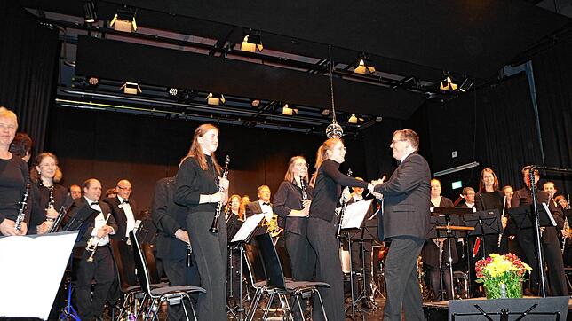 Die Stadtmusik Löffingen hat für das traditionelle Neujahrskonzert am 1. Januar eine hochklassige, interessante und auch vielfältige ...