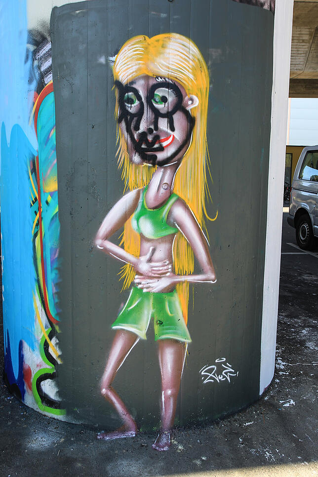 Bild 5: Sie verwandeln trostlose Brückenpfeiler in Kunstwerke: Zwei Graffiti-Sprüher erklären die Regeln ihrer Szene und warum ihre Kunst nicht von Dauer ist