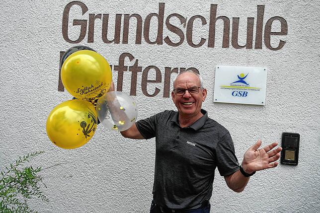 Abschied von der Grundschule Kluftern: Für den scheidenden Rektor Tilo Weisner beginnt mit Eintritt in den Ruhestand ein neuer ...