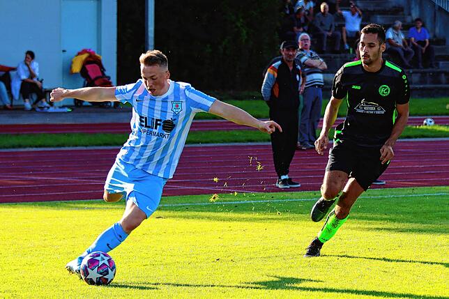 Bild 7: Die besten Bilder der Partie zwischen Anadolu und Steißlingen