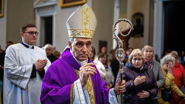 Erzbischof Georg Gänswein war über Jahrzehnte Sekretär von Papst Benedikt XVI. Die Wahl von Papst Leo XIV. begrüßt er als einen Neuanfang.
