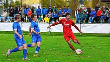 Mit 15 Toren ist er der beste Torjäger der Liga: Maximilian Bell vom FV Möhringen. Er und seine Mannschaft stehen vor dem Start nach der ...