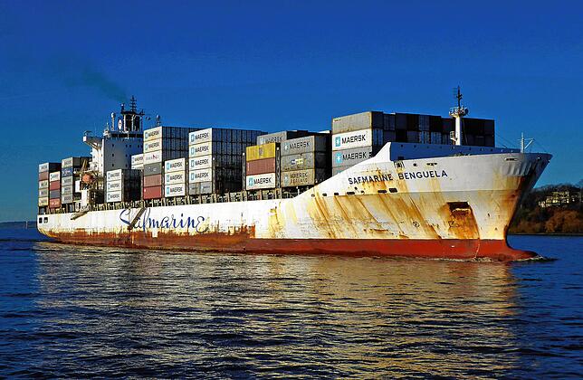 Auf diesem 220 Meter langen und in Hongkong registrierten Schiff liess die Drogenbande in einem Container 110 Kilo Kokain verstecken.