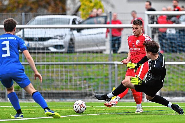 Bild 21: FC Schlüchttal unterliegt mit 1:2 beim TuS Efringen-Kirchen &ndash; und wir haben Bilder!