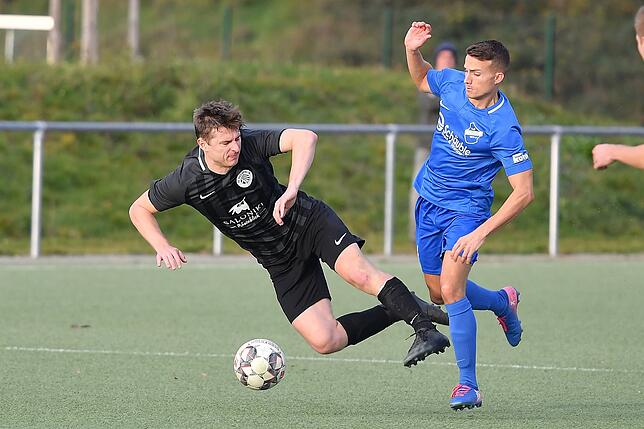 Bild 18: FC Hochrhein düpiert den TuS Efringen-Kirchen mit einem 3:1-Sieg im Rebland &ndash; und wir haben Bilder!