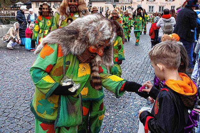 Bild 19: Grenzüberschreitender Umzug in Laufenburg &ndash; das sind die Bilder