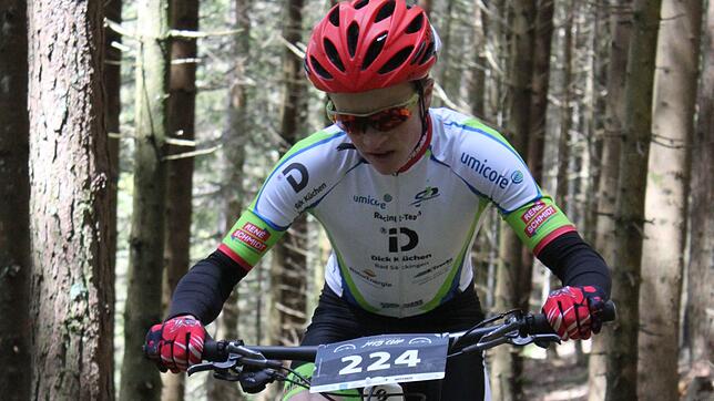 Sieg: Lukas Stamm gewann für das Dick Küchen Racing Team beim Mountainbike-Cup in Urach.