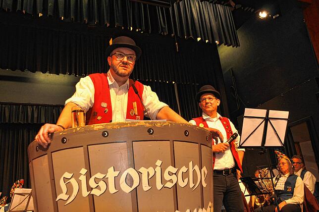 Bild 11: Markdorfer Dreckkübel 2025: Die besten Fotos und Highlights aus der Region!