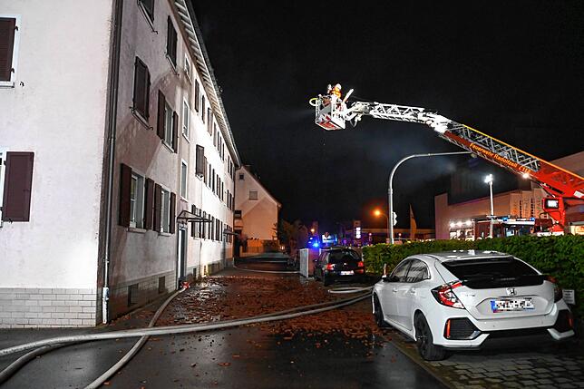 Bild 4: Stockach: Brand in Mehrfamilienhaus in der Radolfzeller Straße - Bilder!