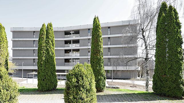Im neuen Pflegeheim sind auf vier Etagen jeweils 15 Einzelzimmer, wobei im vierten Geschoss 15 Kurzzeitpflegeplätze sind, wovon sieben ...
